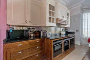 Kitchen- click for photo gallery